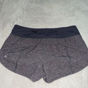 🔴LULULEMON SHORTS🔴